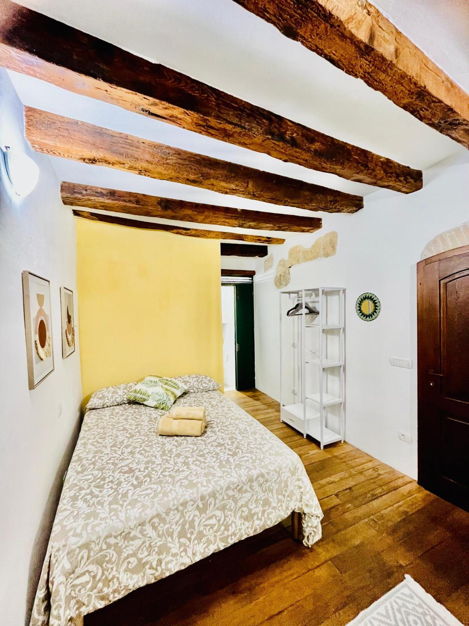 Appartamento Maestrale - Quartiere Castello Cagliari Buitenkant foto
